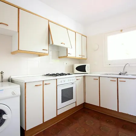 Holiday home Casa Con Piscina, Tenis Y Terraza Con Barbacoa A 2 Km Del Centro Y Playa De - Es-228-101 *